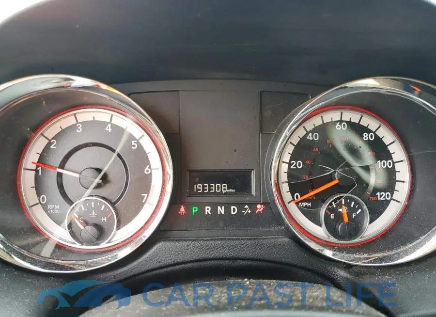 2C7WDGBG6KR792040# 9