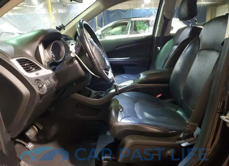 3C4PDCEG0JT473069# 7