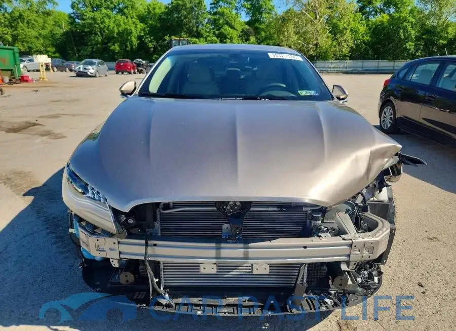 3LN6L5D9XJR622660# 5