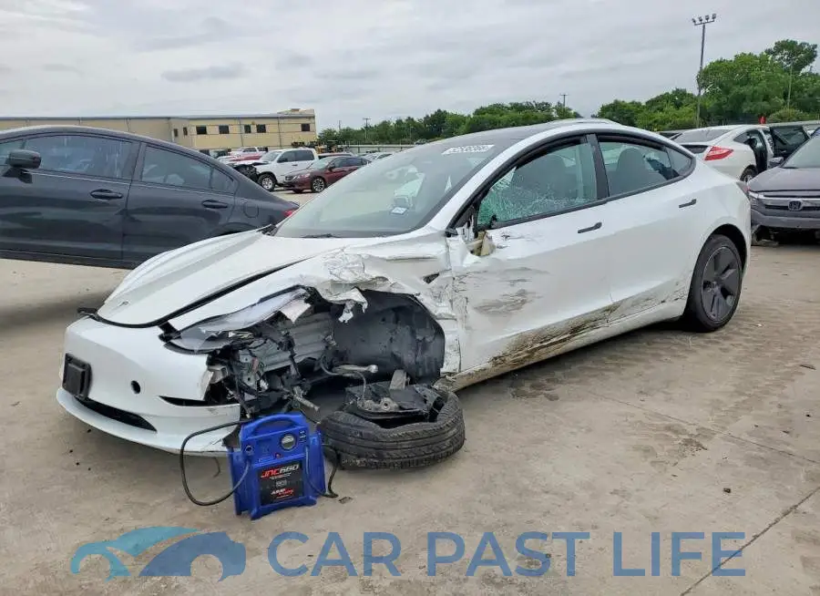 5YJ3E1EA0PF559680# 1