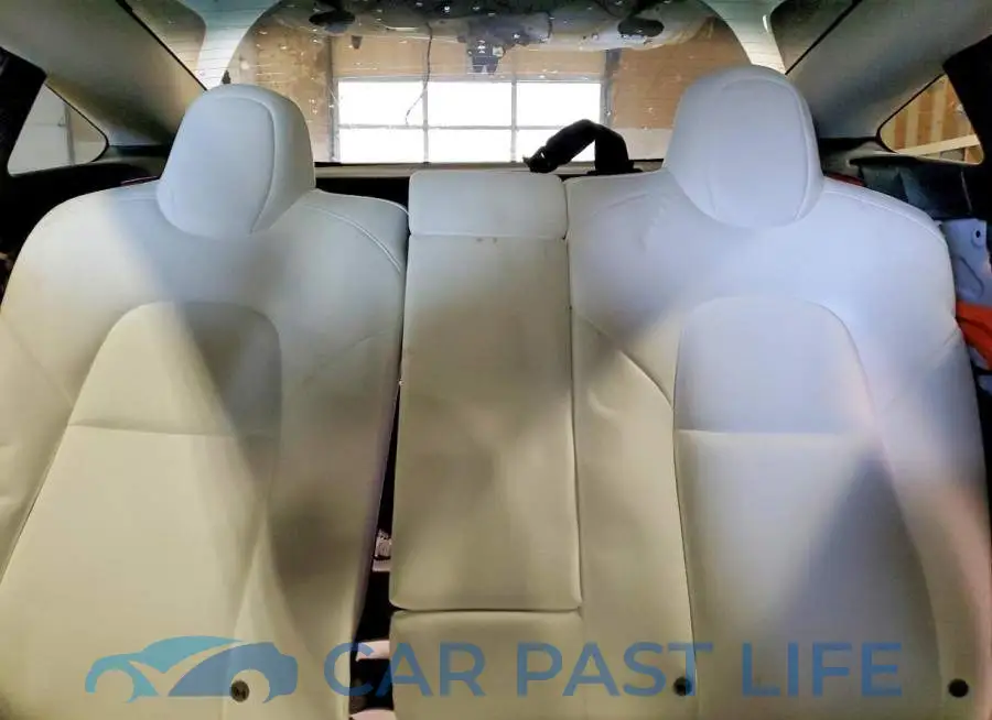 5YJ3E1EA8PF424060# 10