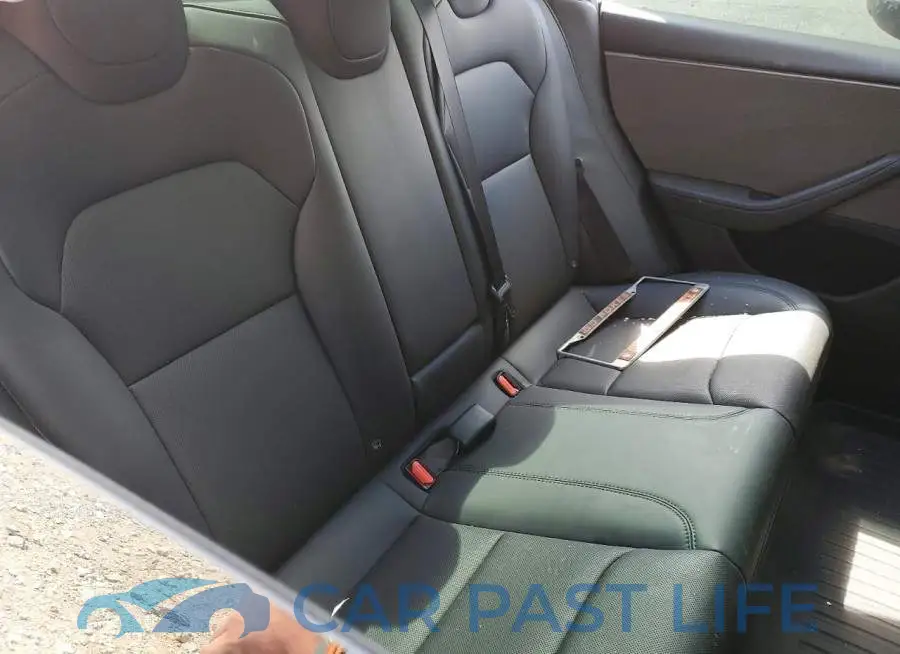 5YJ3E1EAXTF138592# 10