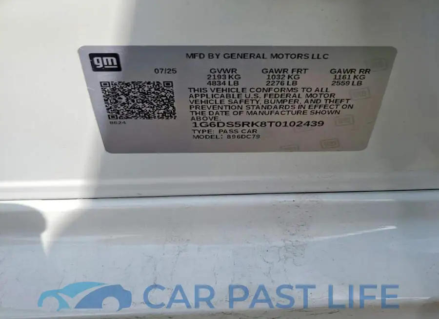 1G6DS5RK8T0102439# 12
