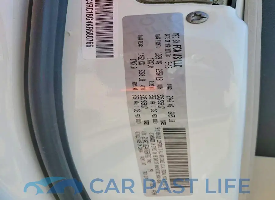 2C4RC1BG4KR680766# 13