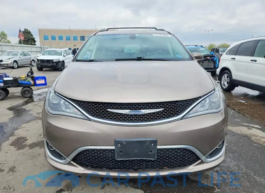 2C4RC1BG5HR809557# 5