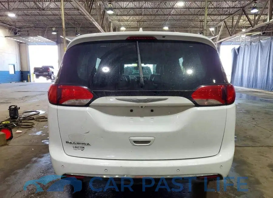 2C4RC1EG1HR660169# 6