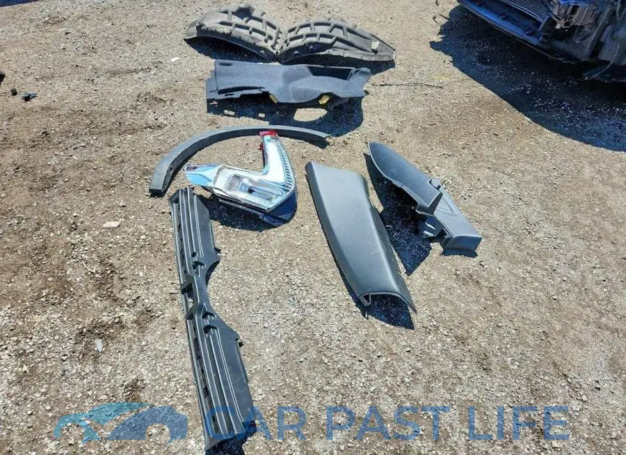 YV4162UM7K2048658# 13