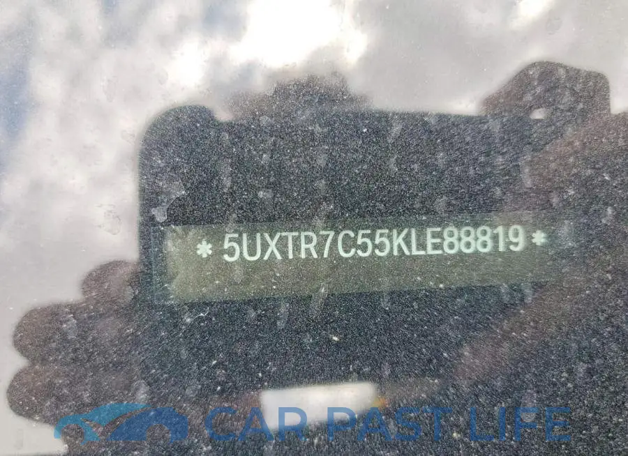 5UXTR7C55KLE88819# 13