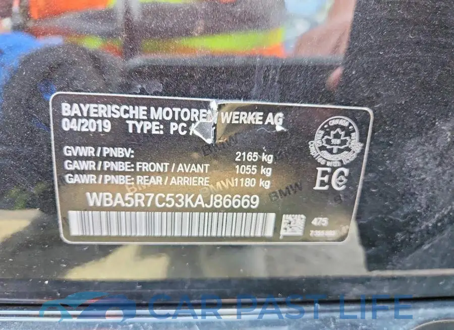 WBA5R7C53KAJ86669# 12