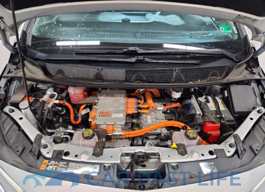 1G1FW6S03P4193877# 11
