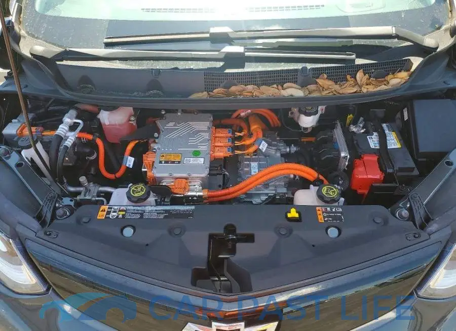 1G1FZ6S03K4103692# 11