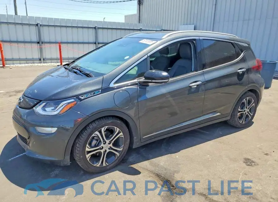 1G1FZ6S03K4103692# 1