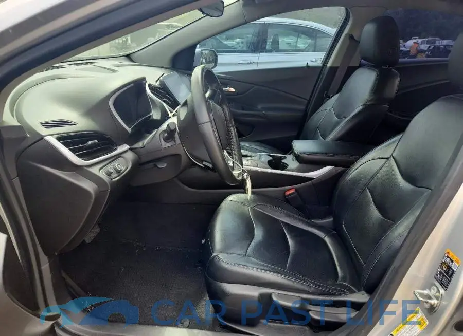 1G1RC6S55HU209404# 7