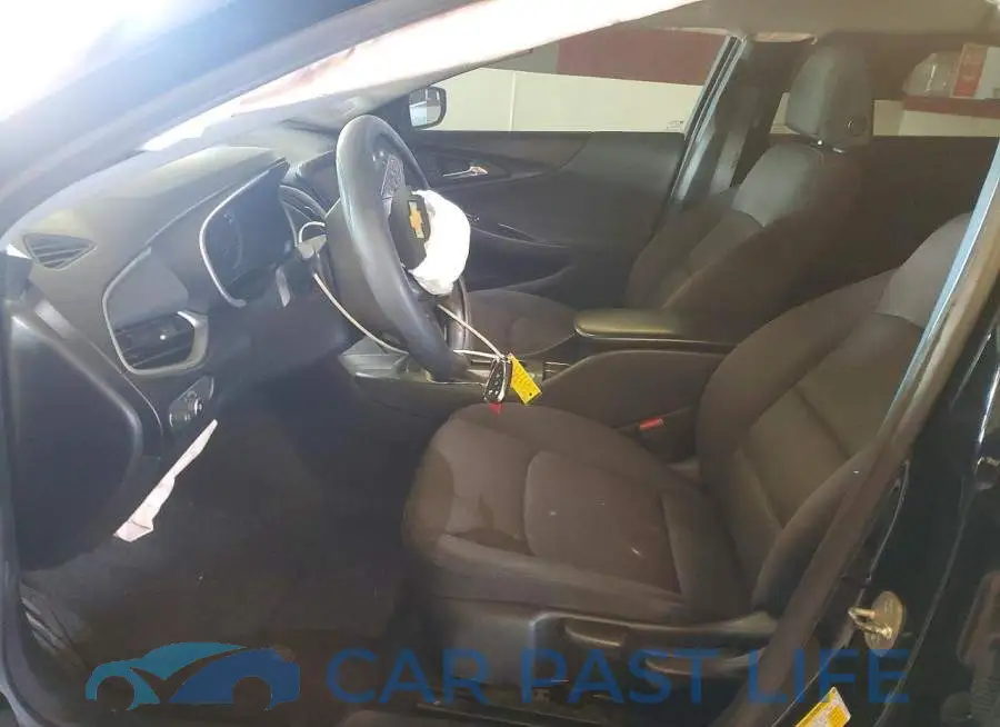 1G1ZB5ST4JF189295# 7
