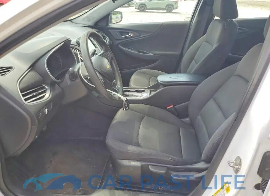 1G1ZB5ST5HF220046# 7