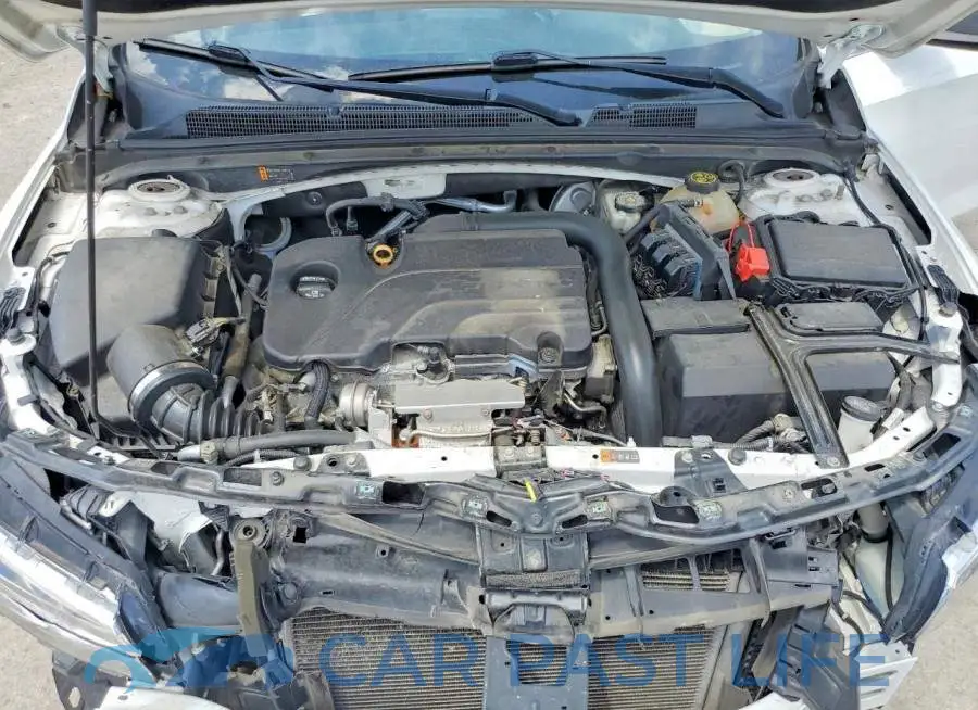 1G1ZB5ST5HF220046# 11