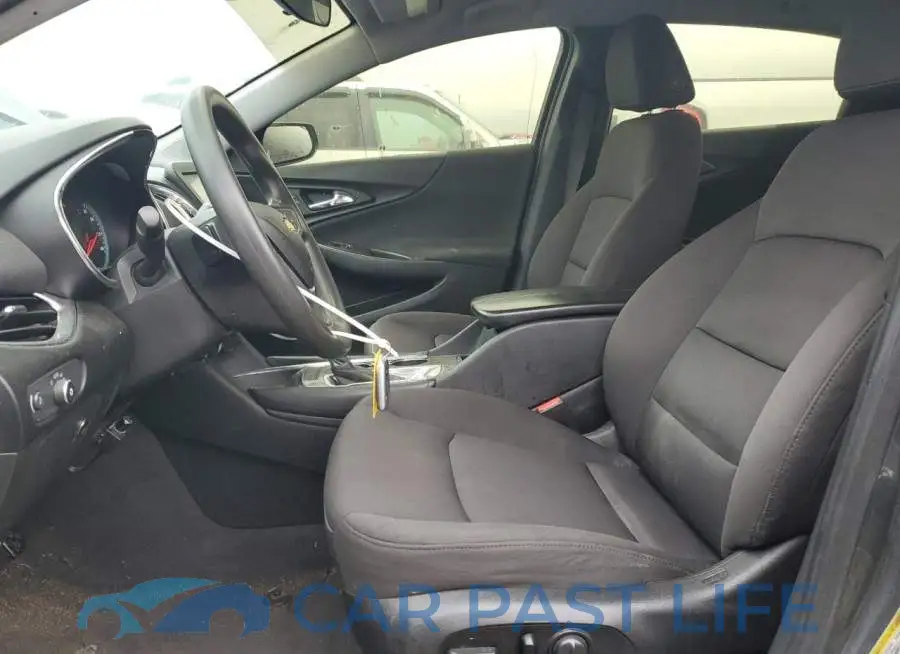 1G1ZD5ST1JF167295# 7