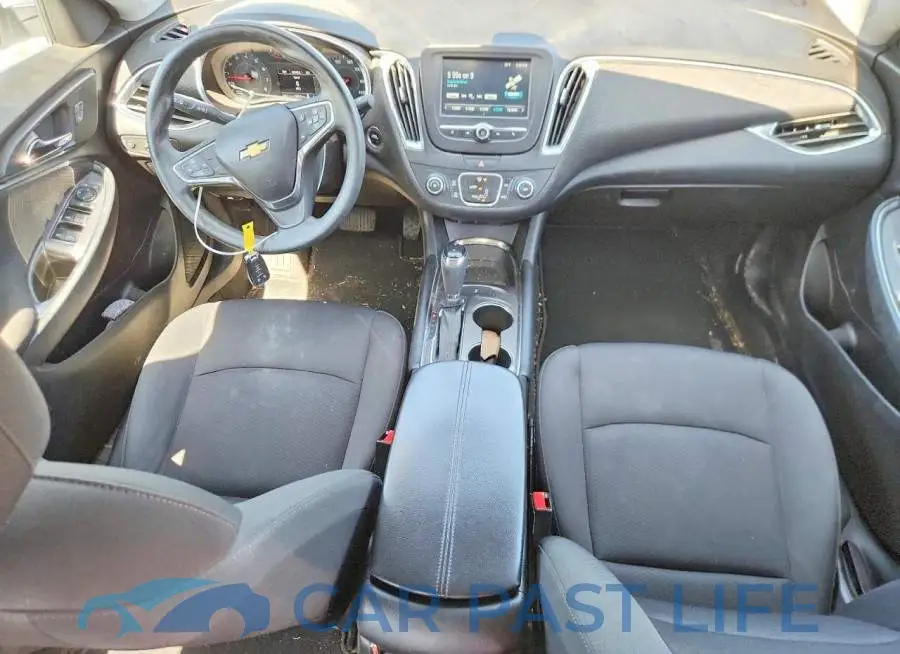 1G1ZD5ST3JF150711# 8