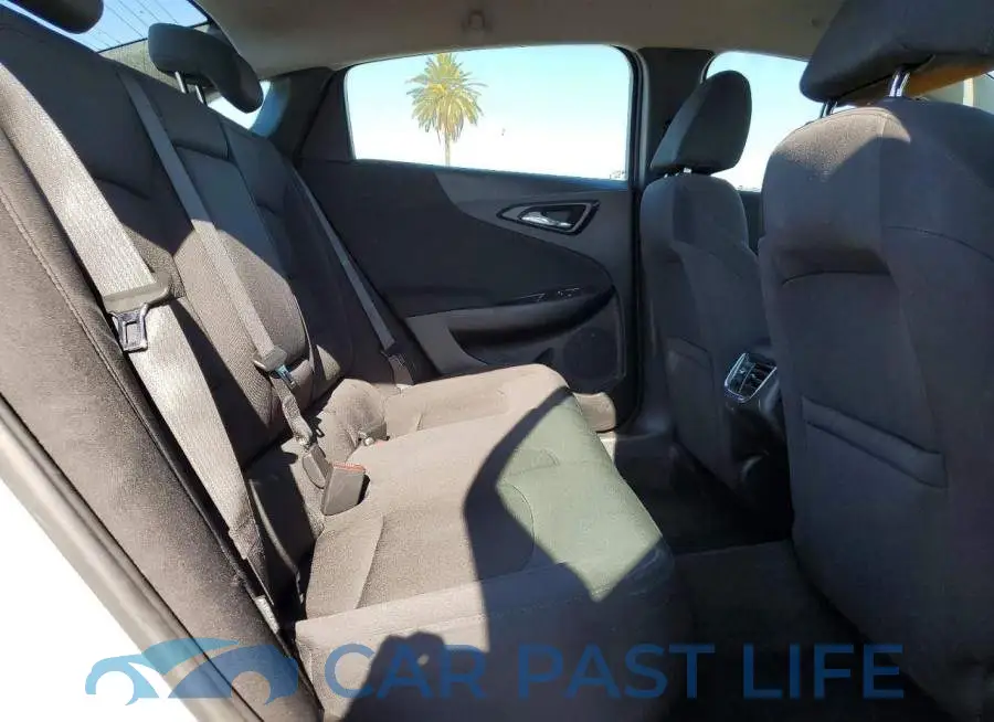1G1ZD5ST7NF166738# 10