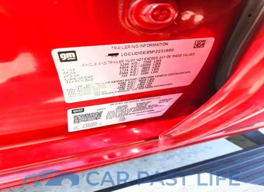1GCUDGE85PZ231589# 12