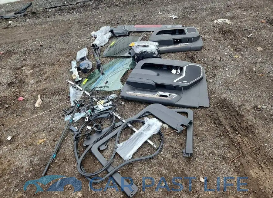 3GCUDFED5RG144558# 12