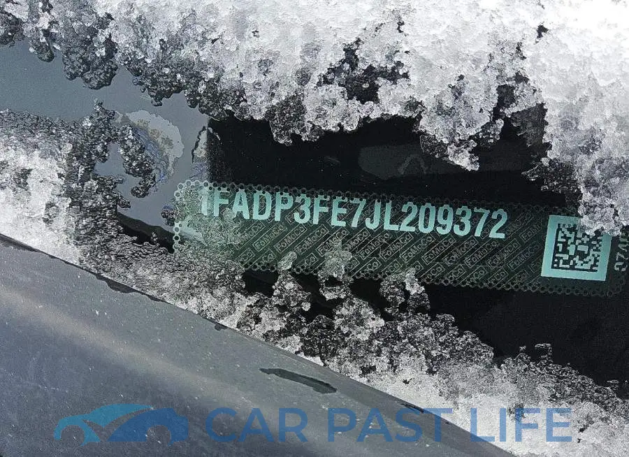 1FADP3FE7JL209372# 12