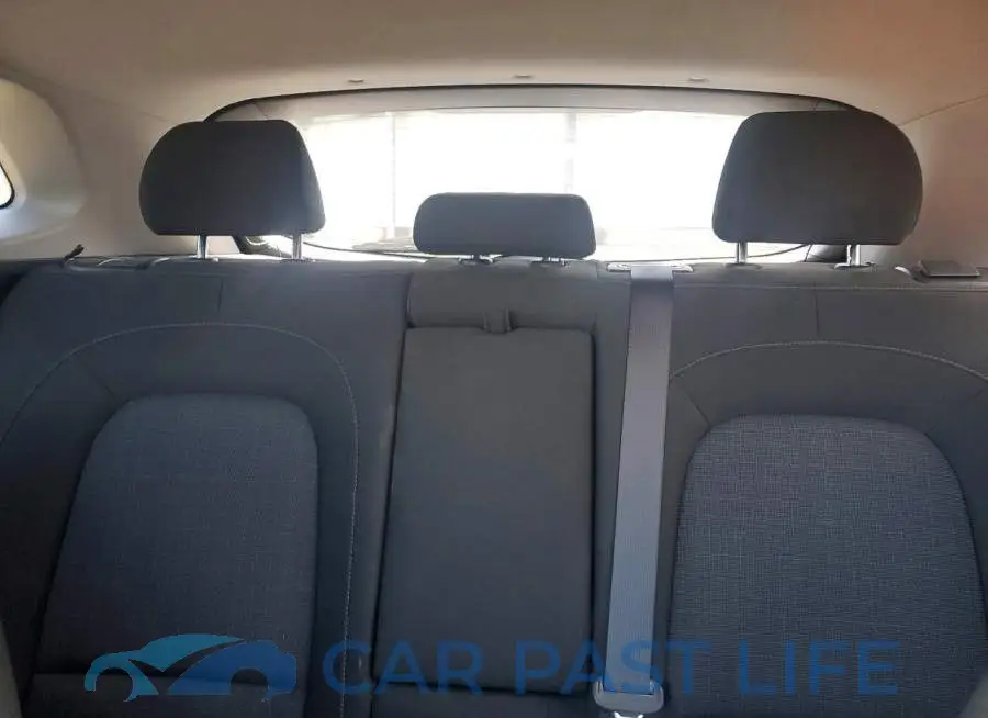 KM8K6CAB7PU978468# 10