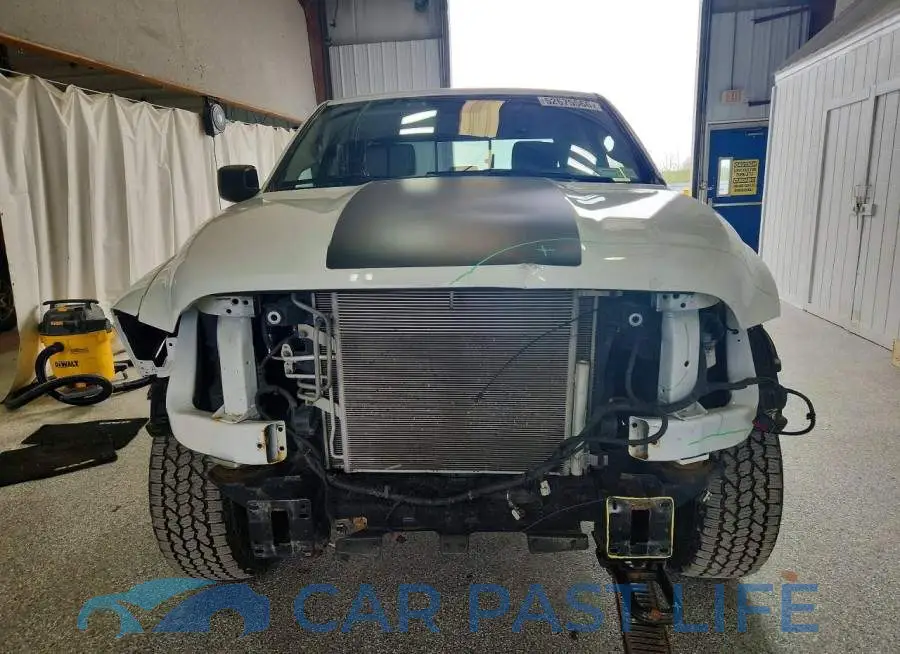 1C6RR7GG8LS153184# 5