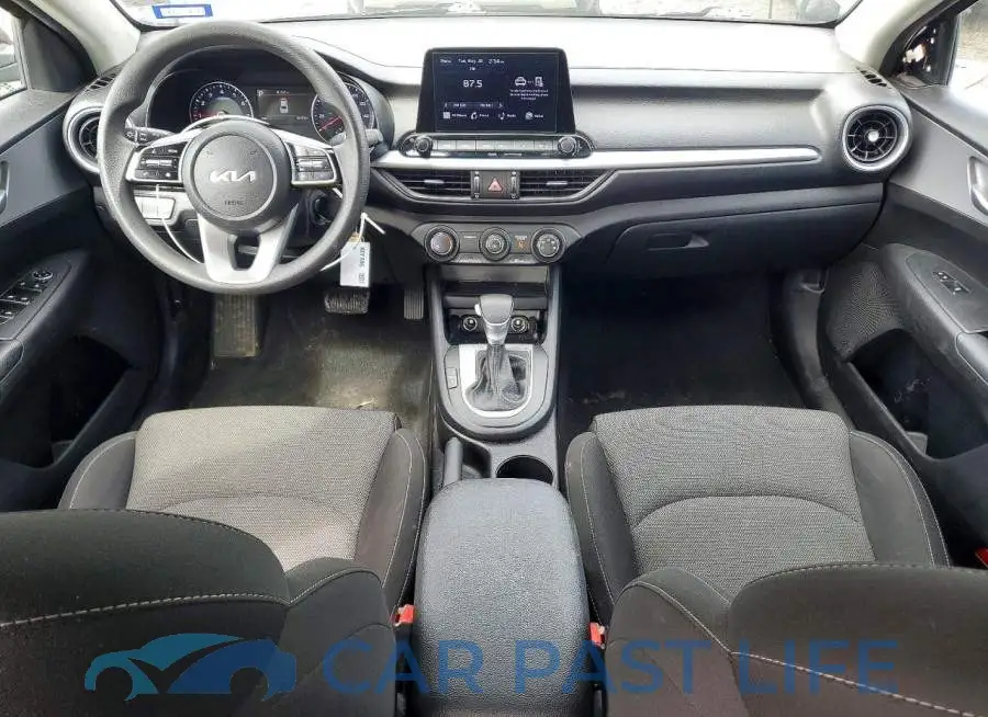 3KPF24AD1PE632939# 8