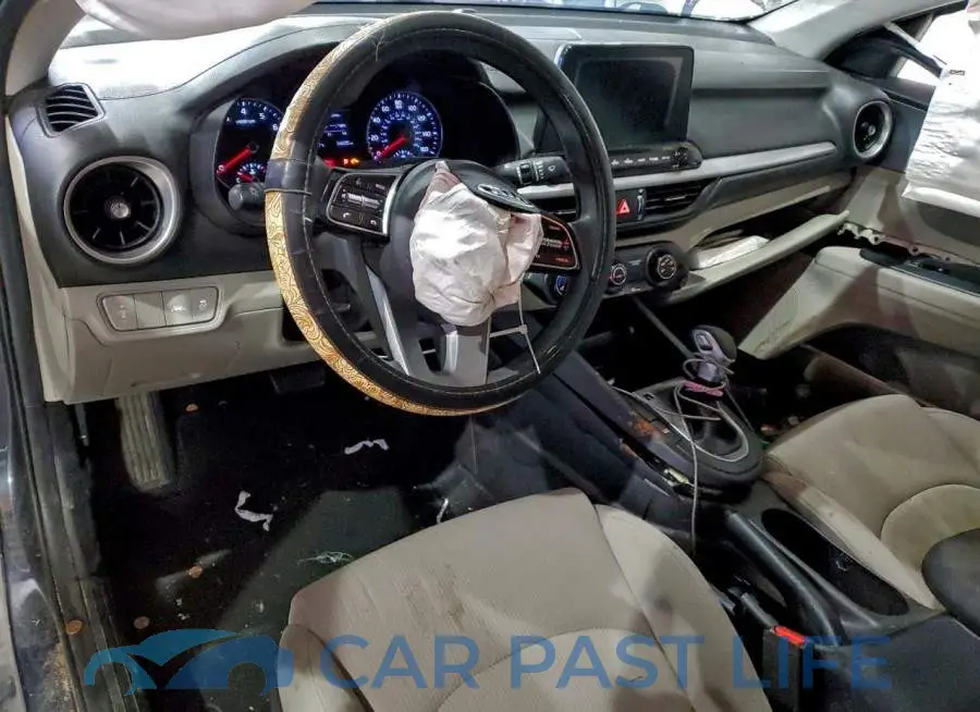3KPF24AD4LE260457# 8