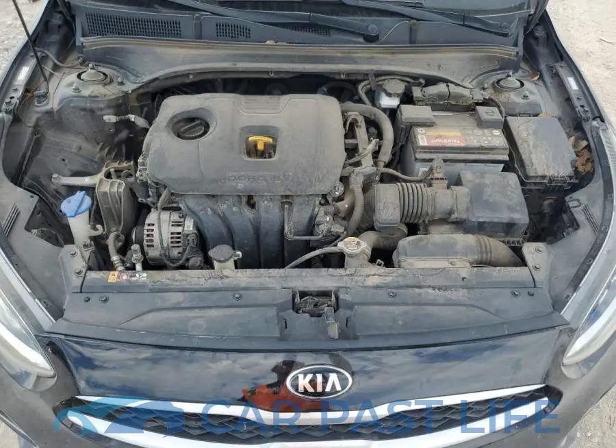 3KPF24AD8KE135119# 11