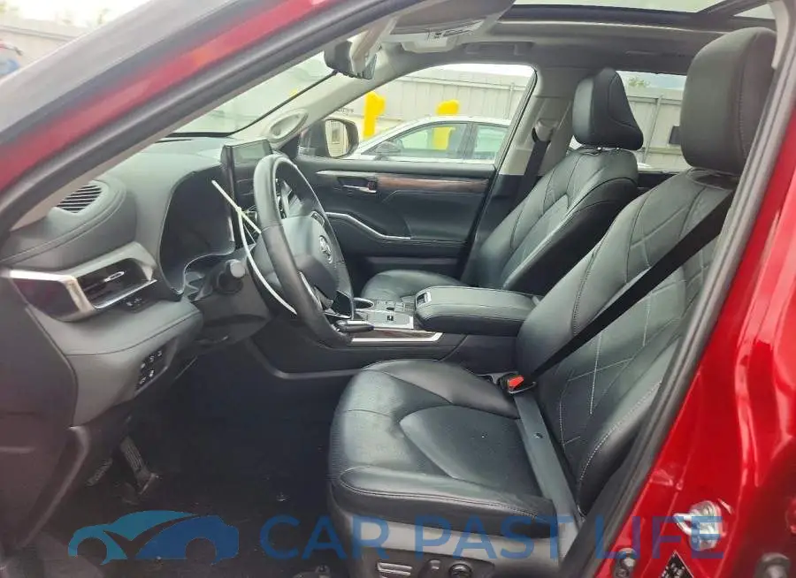 5TDEBRCH2RS614175# 7