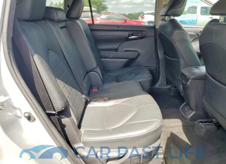 5TDGZRAH6LS503885# 11