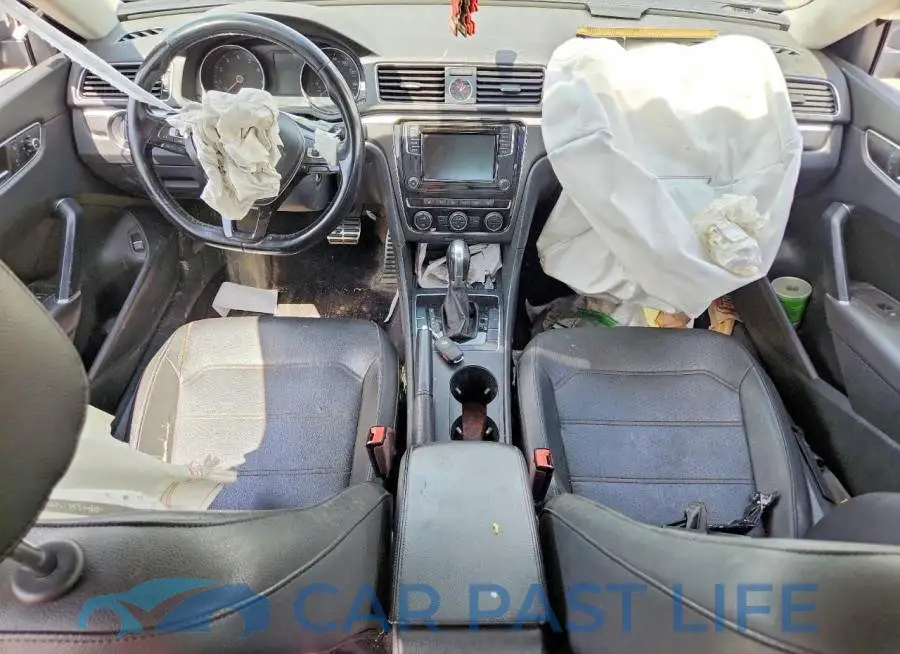 1VWDT7A38HC026086# 8