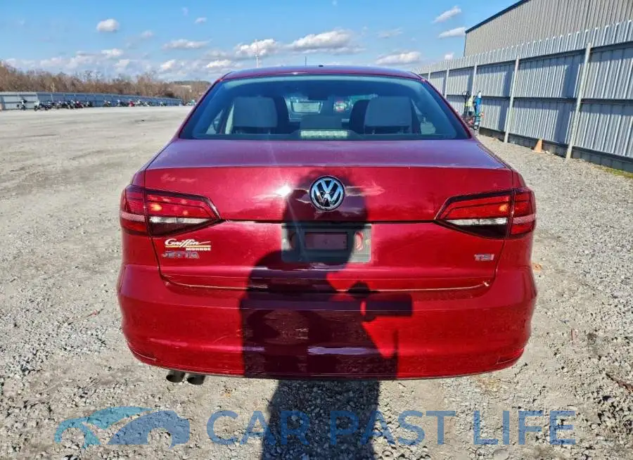 3VW2B7AJ7HM323700# 6