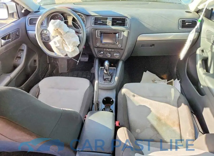 3VW2B7AJ7HM334891# 8
