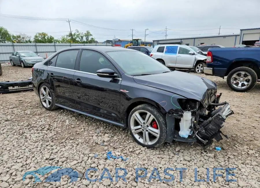 3VW4T7AJ0HM272370# 4