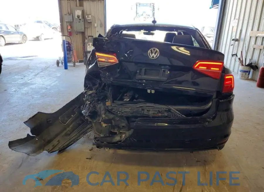 3VW4T7AJ9HM261142# 6