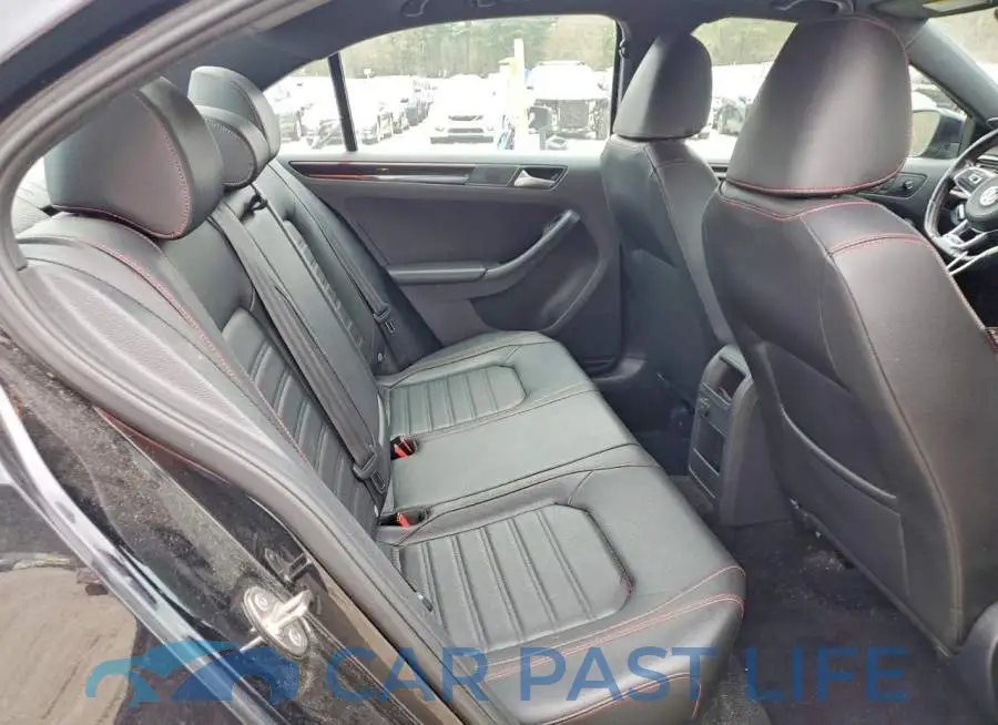 3VW4T7AJXJM230357# 10