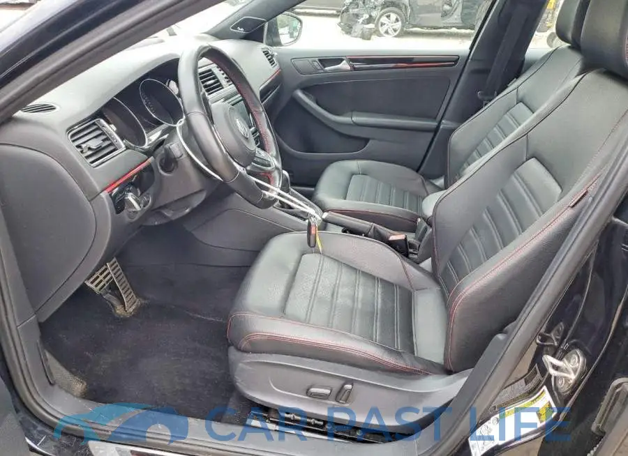 3VW4T7AJXJM230357# 7