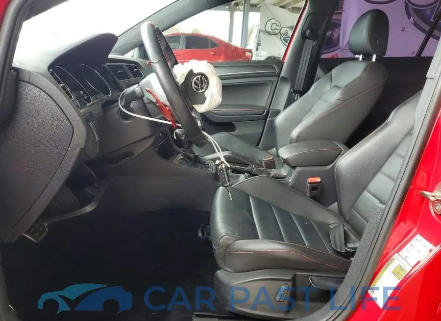 3VW6T7AU5MM002435# 7