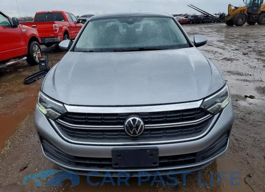 3VW7M7BU3RM058865# 5