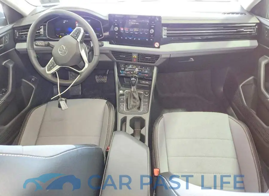 3VW7W7BU2TM033568# 8