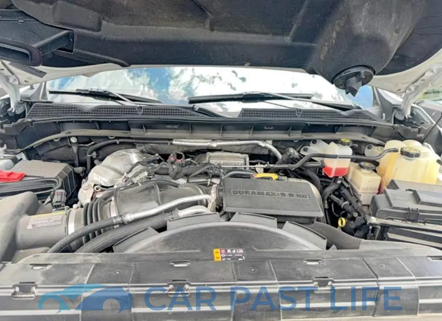 1GT49REYXPF142843# 7
