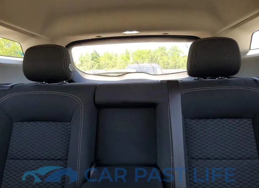 3GKALTEV6KL115858# 10