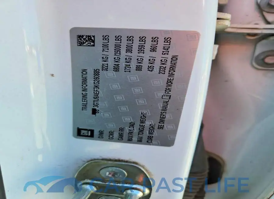 3GTU9AEF3KG260885# 12