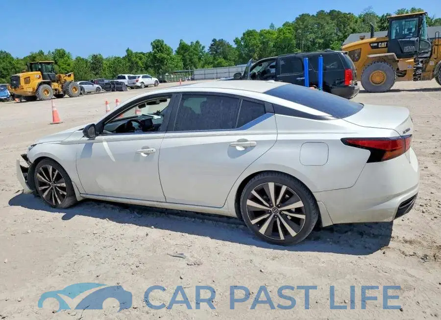 1N4BL4CV4KC195008# 2