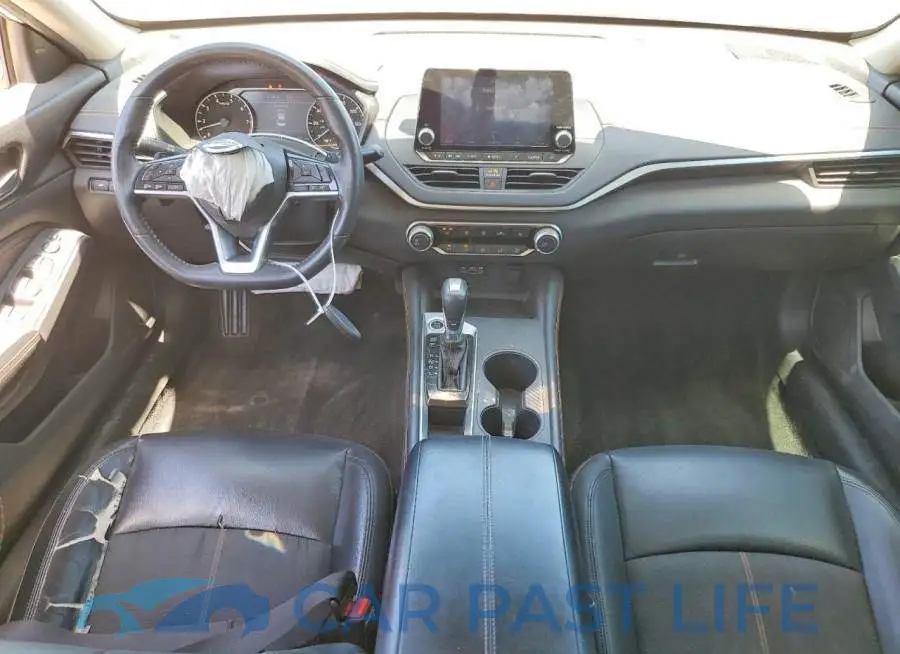 1N4BL4CV4KC195008# 8