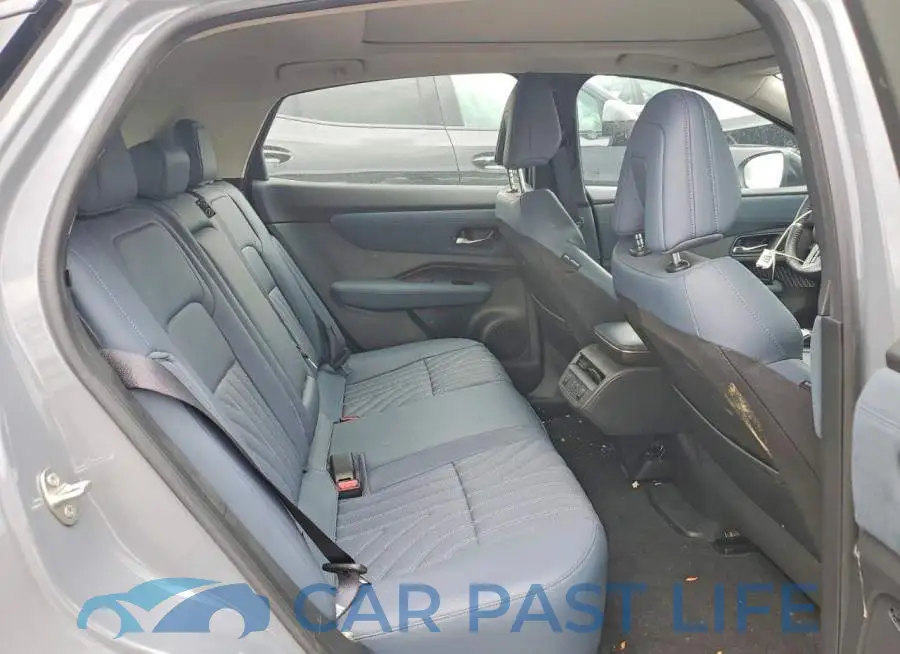 JN1DF0CD7RM735663# 10