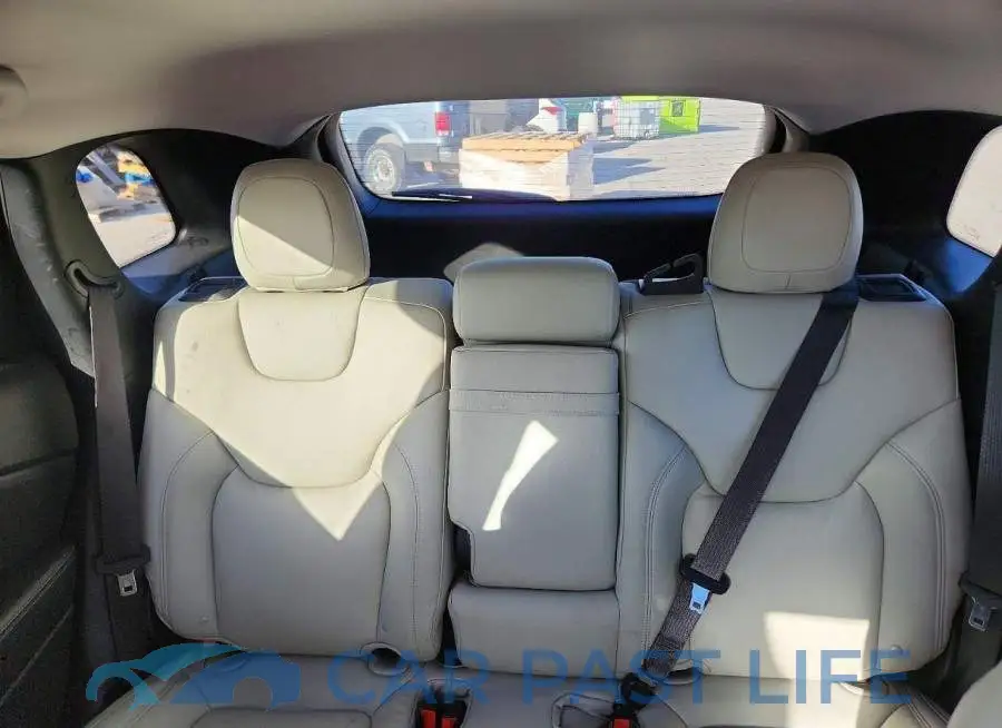1C4PJLCB6LD511400# 10
